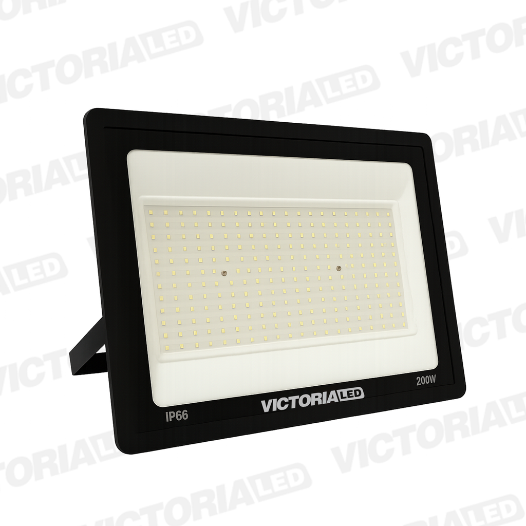 VICTORIA LED REFLECTOR 6500K 100-240V IP66 8U/C